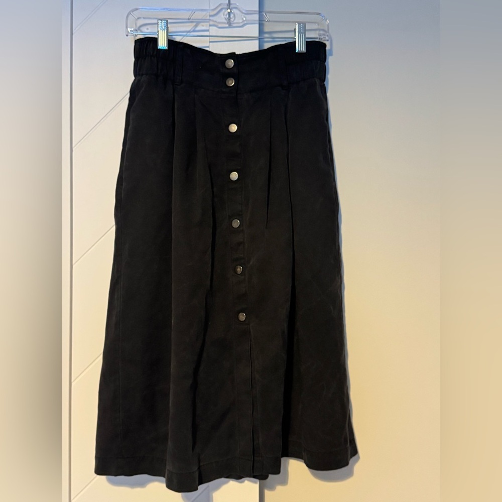 Ann Taylor A-Line Button Front Midi Skirt Sueded Black Size 0 100% Lyocell - Picture 5 of 8